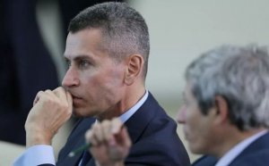 2 milyard dollarlıq aktivlərinə həbs qoyulub, özü koronavirusa yoluxub...